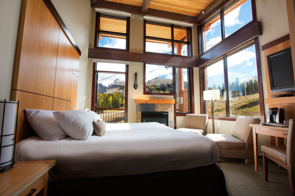 Sunshine Mountain Lodge بانف المظهر الخارجي الصورة
